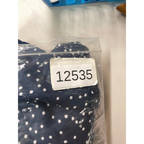 L.L. Bean Women's 3X Wrinkle Free Shirt Navy Blue Polka Dot Button Front 3/4 - Picture 10 of 10